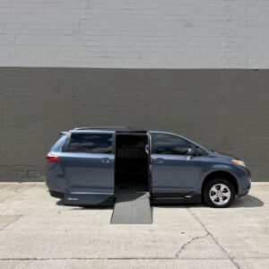 2016 Toyota Sienna